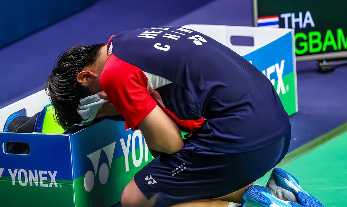 关于惊天逆转!游泳战队挺进四强的信息 关于惊天逆转!游泳战队挺进四强的信息