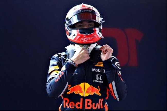 红牛二队绝杀迈凯伦，拉塞尔扛起全队