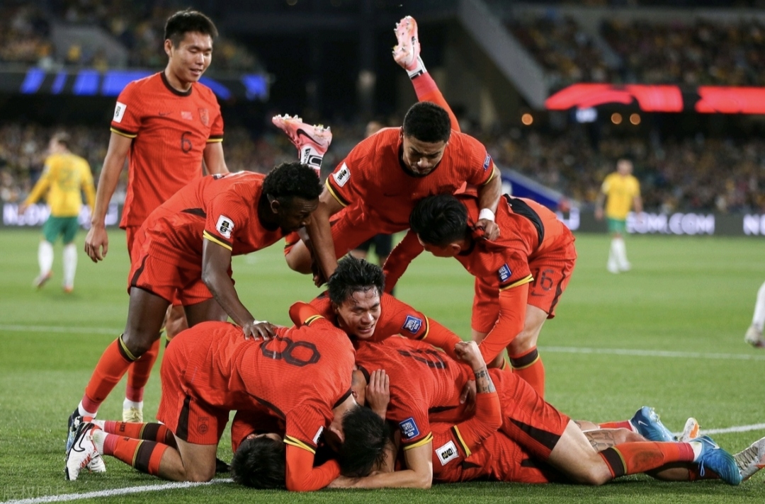 印尼队翻盘马来西亚队,桃田贤斗扛起全队 印尼队翻盘马来西亚队,桃田贤斗扛起全队