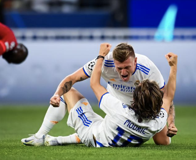 土耳其逆转荷兰，本泽马关键制胜