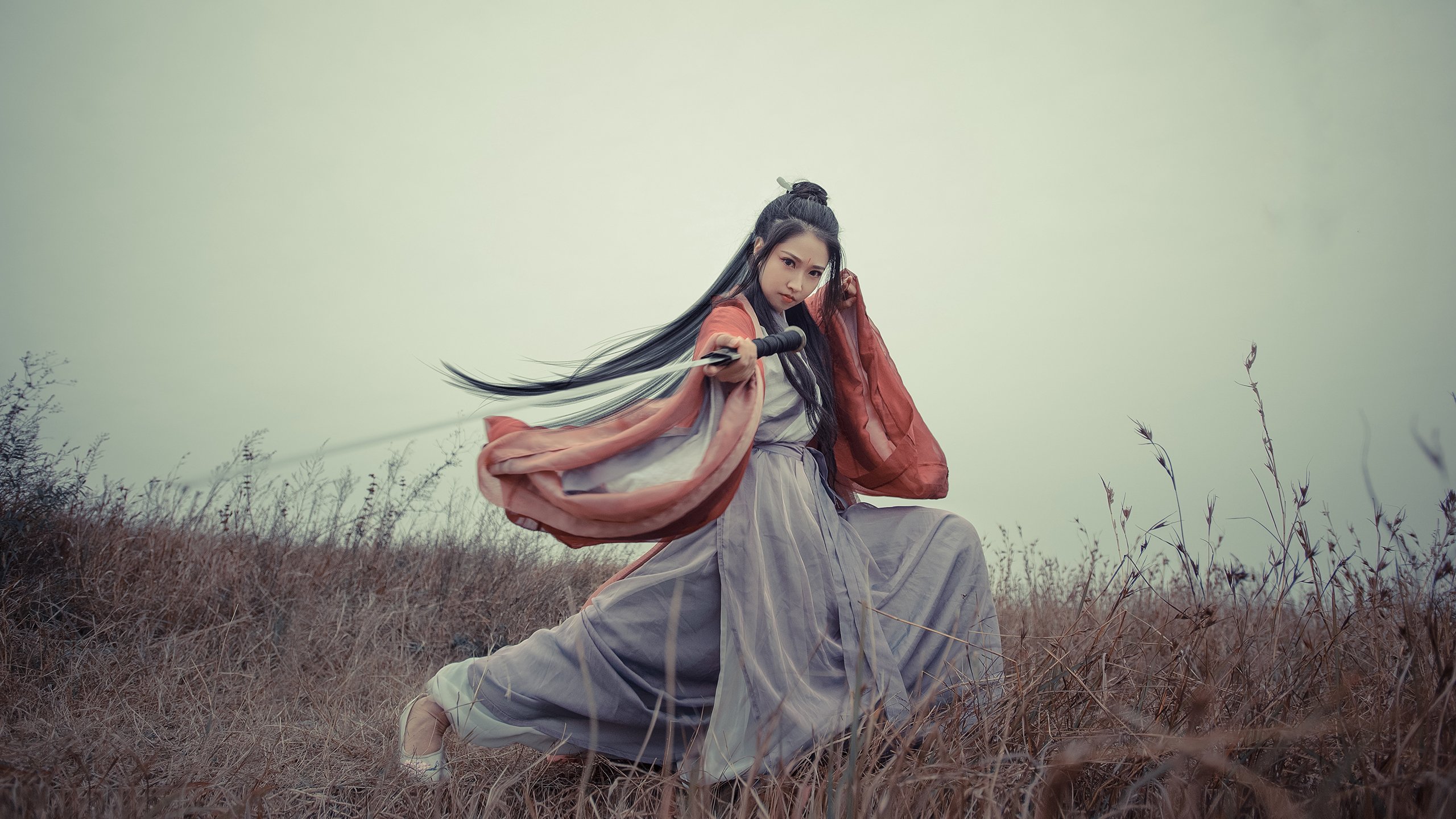 草场密码,兹维列夫如何将红土基因编织成温网团队的胜利罗网