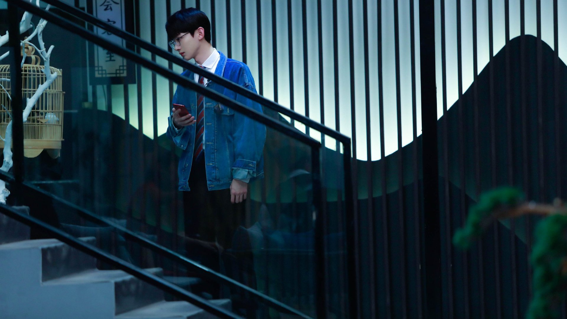 资本踢出弧线球，黄喜灿的进球背后，美国如何渗透比利时