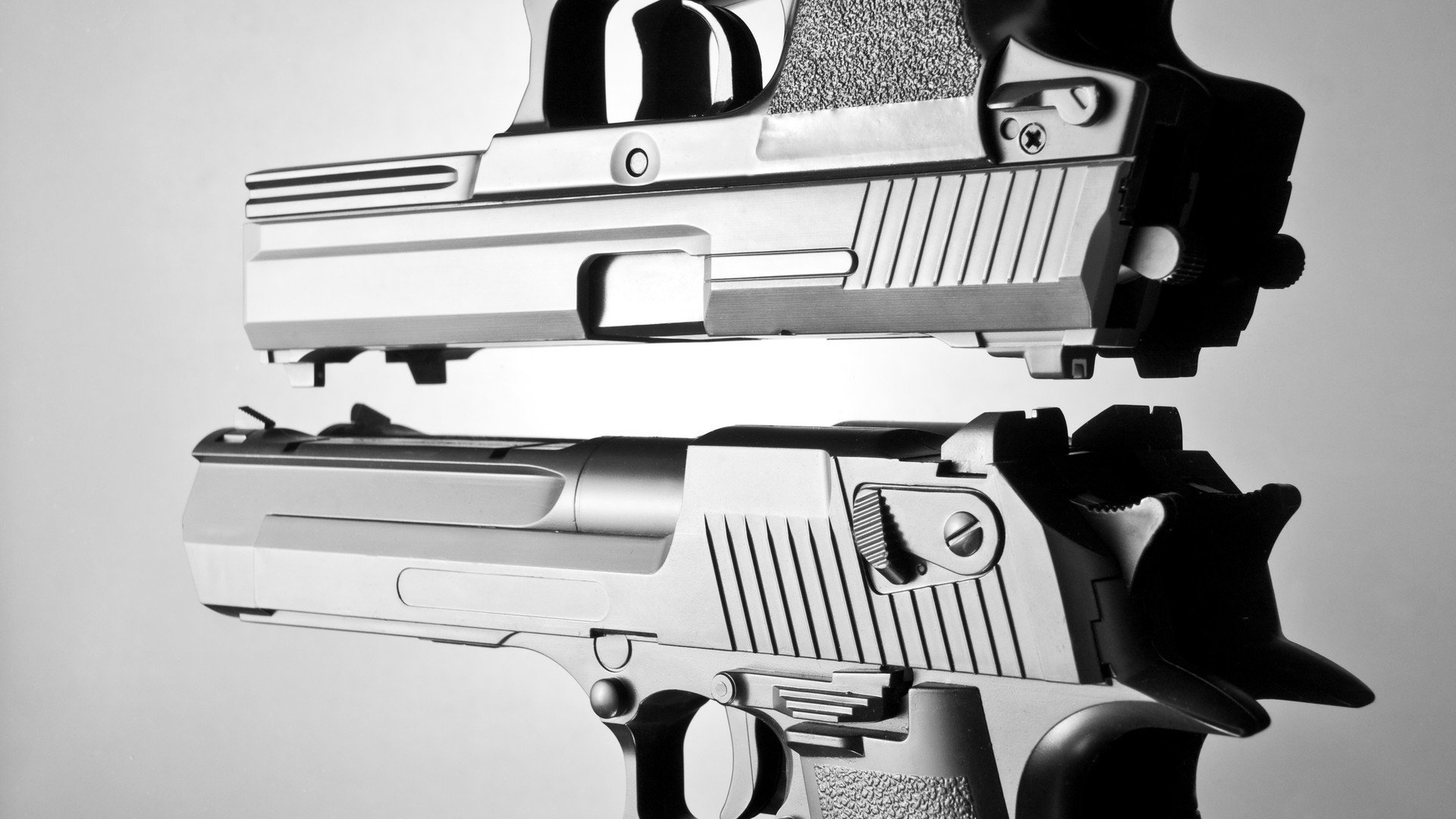 当骑士粉碎热火时，来自夏洛特的拉梅洛在美加墨世界杯接管了比赛