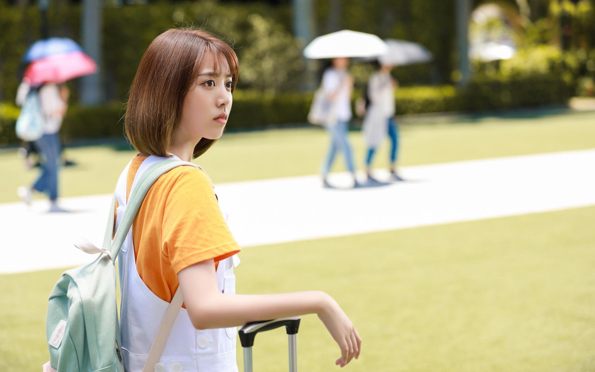 两场战役，一种胜利，阿莱格里极限变阵与黄喜灿的德甲加冕夜